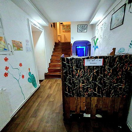 Machabelli 11A Hostel Тбілісі Екстер'єр фото